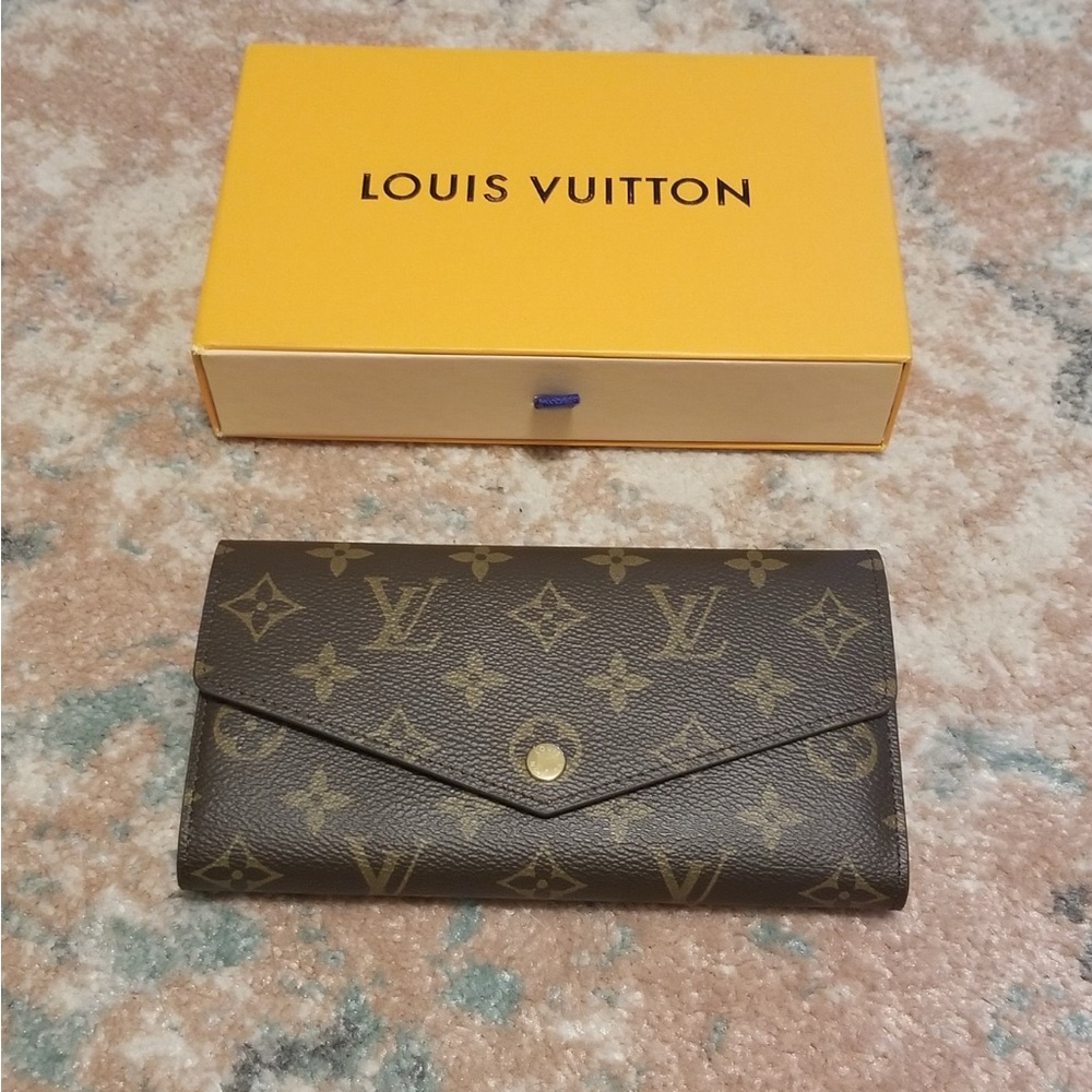 Louis Vuitton Wallet Sarah Pink